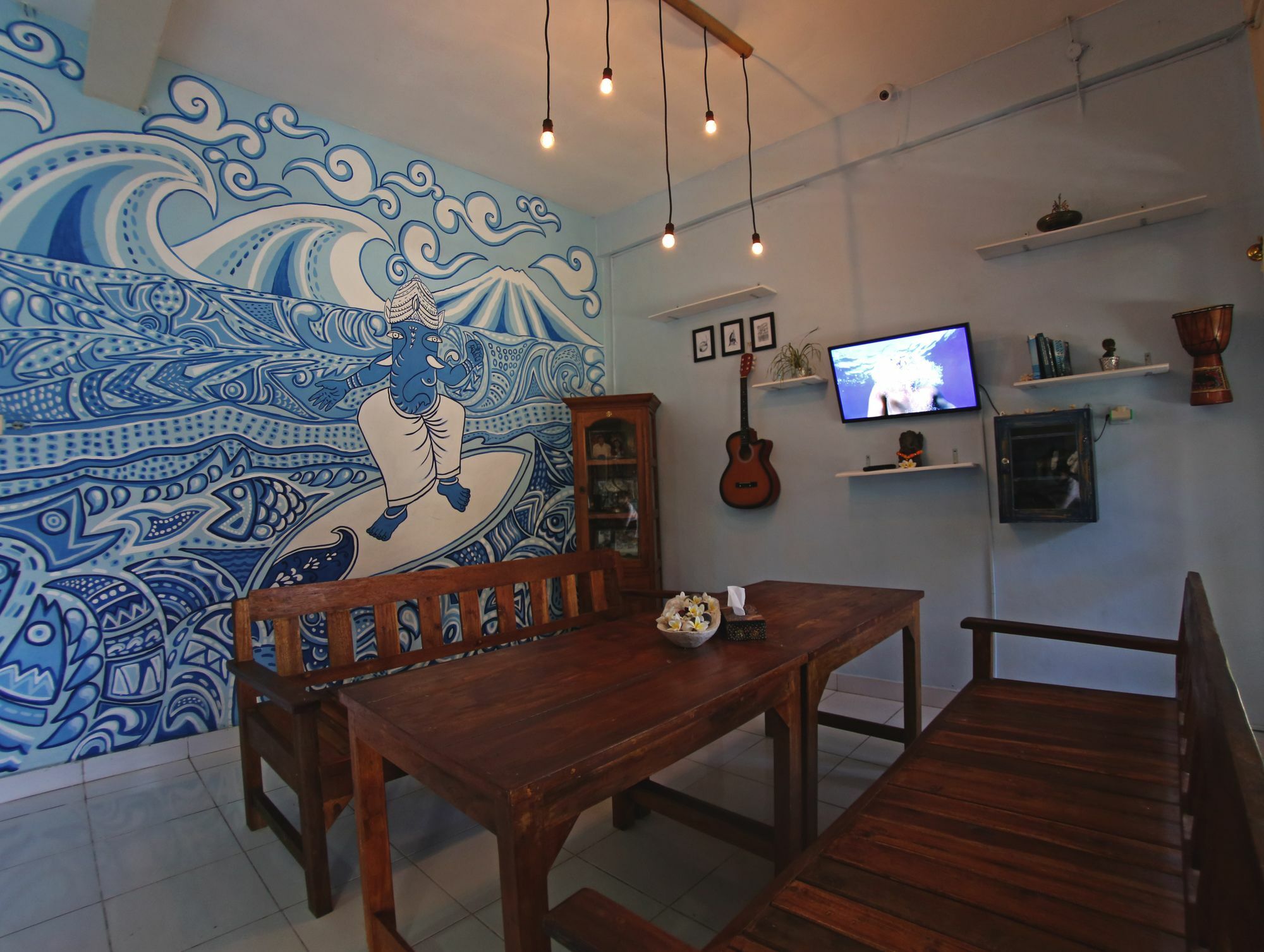 Surfers House Hotel Kuta Lombok Eksteriør billede